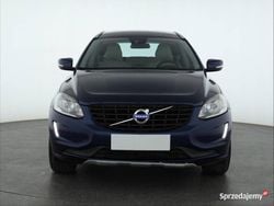 Niebieski Używany 2015 Volvo XC60 SUV | 56 999 zł (Uczciwa cena)