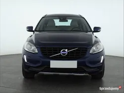 Niebieski Używany 2015 Volvo XC60 SUV | 59 999 zł (Uczciwa cena)