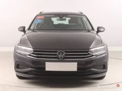 Czarny Używany 2021 VW Passat Kombi | 66 999 zł (Dobra cena)