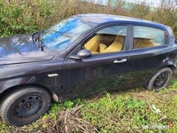 Używany 2005 Alfa Romeo 147 Hatchback | 1400 zł (Super Cena)