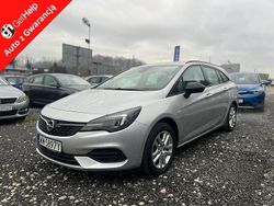 Srebrny Używany 2022 Opel Astra Kombi | 46 900 zł (Uczciwa cena)