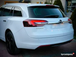 Biały Używany 2014 Opel Insignia Kombi | 37 900 zł (Drogi)