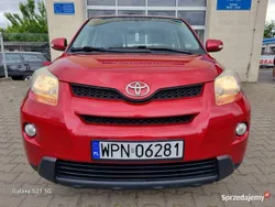 Czerwony Używany 2009 Toyota Urban Cruiser SUV | 19 900 zł