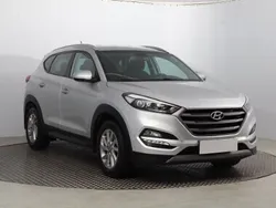 Srebrny Używany 2016 Hyundai Tucson SUV | 68 499 zł (Uczciwa cena)
