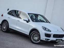 Biały Używany 2016 Porsche Cayenne Platinum Edition SUV | 126 600 zł