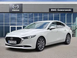 Snowflake white pearl Używany 2024 Mazda 3 Sedan/Limuzyna | 125 900 zł (Drogi)