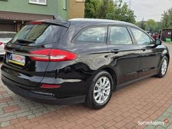 Czarny Używany 2021 Ford Mondeo S Kombi | 50 777 zł
