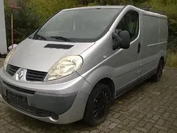 Srebrny Używany 2009 Renault Trafic Van | 22 900 zł (Super Cena)