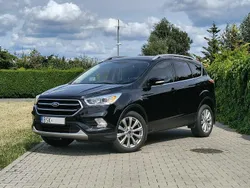 Czarny (metalik) Używany 2018 Ford Escape SUV | 65 900 zł