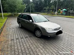 Złoty Używany 2002 Ford Mondeo Kombi | 6200 zł (Drogi)