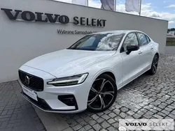 Biały Używany 2024 Volvo S60 Sedan/Limuzyna | 163 900 zł (Dość drogi)