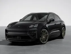 Jet black metallic Nowe 2024 Porsche Macan Turbo SUV | 644 164 zł