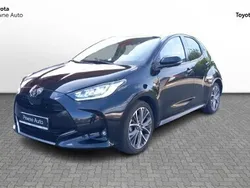 Czarny Używany 2021 Toyota Yaris Executive Hatchback | 79 900 zł (Drogi)