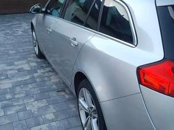Srebrny Używany 2009 Opel Insignia Kombi | 11 500 zł
