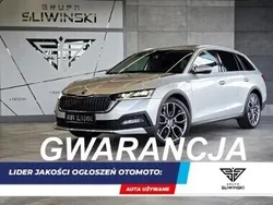 Srebrny Używany 2021 Skoda Octavia Kombi | 122 900 zł