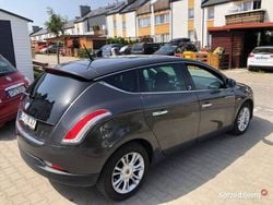 Szary Używany 2010 Lancia Delta Hatchback | 20 000 zł (Dość drogi)