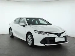 Biały Używany 2019 Toyota Camry Sedan/Limuzyna | 89 999 zł (Uczciwa cena)