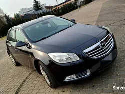 Czarny Używany 2011 Opel Insignia Kombi | 23 900 zł (Uczciwa cena)