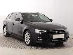 Czarny Używany 2013 Audi A4 Kombi | 42 999 zł (Uczciwa cena)