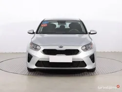 Srebrny Używany 2020 Kia Ceed 2 Hatchback | 37 999 zł (Dobra cena)