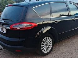 Czarny Używany 2011 Ford S-MAX S Minivan | 17 500 zł (Uczciwa cena)