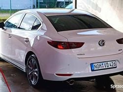 Biały Używany 2020 Mazda 3 Sedan/Limuzyna | 69 900 zł (Uczciwa cena)