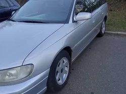Srebrny Używany 2001 Opel Omega Kombi | 6500 zł