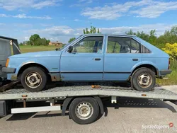Niebieski Używany 1984 Opel Kadett Hatchback | 7000 zł