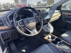 Radiant red m. Używany 2019 Honda CR-V Executive SUV | 125 900 zł (Dość drogi)