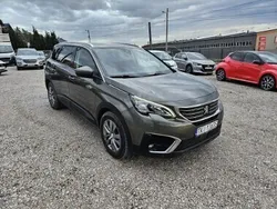Zielony Używany 2017 Peugeot 5008 Allure Minivan | 61 900 zł (Dość drogi)