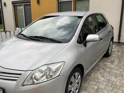 Używany 2010 Toyota Auris | 22 000 zł (Dobra cena)