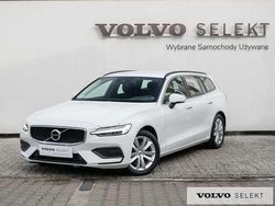 Biały Używany 2022 Volvo V60 Kombi | 109 900 zł