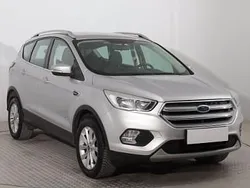 Srebrny Używany 2018 Ford Kuga SUV | 71 499 zł (Uczciwa cena)
