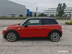 Pomarańczowy Używany 2018 Mini Cooper Hatchback | 55 900 zł (Dobra cena)