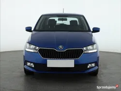 Niebieski Używany 2019 Skoda Fabia Hatchback | 41 499 zł (Uczciwa cena)