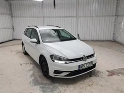 Biały Używany 2018 VW Golf VII Kombi | 22 641 zł (Dobra cena)