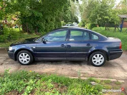 Granatowy Używany 1996 VW Passat Sedan/Limuzyna | 6900 zł