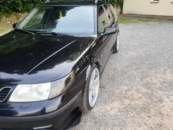 Czarny Używany 2002 Saab 9-5 Kombi | 6500 zł