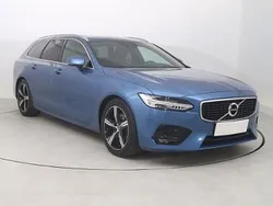 Niebieski Używany 2019 Volvo V90 Kombi | 116 999 zł (Uczciwa cena)
