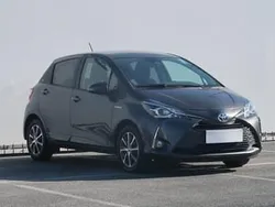 Szary Używany 2019 Toyota Yaris Hatchback | 62 999 zł