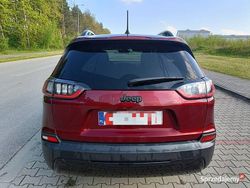 Czerwony Używany 2021 Jeep Cherokee SUV | 90 000 zł