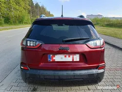 Czerwony Używany 2021 Jeep Cherokee SUV | 95 500 zł