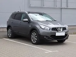 Szary Używany 2012 Nissan Qashqai +2 SUV | 33 499 zł (Uczciwa cena)
