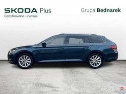 Zielony Używany 2022 Skoda Superb Kombi | 99 900 zł (Dość drogi)