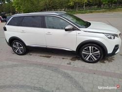Biały Używany 2018 Peugeot 5008 Minivan | 79 000 zł