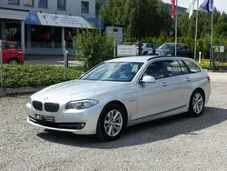 Srebrny (metalik) Używany 2011 BMW M550 Sedan/Limuzyna | 37 900 zł
