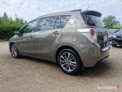 Beżowy Używany 2016 Toyota Verso Minivan | 53 900 zł (Uczciwa cena)