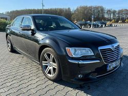 Czarny Używany 2013 Lancia Thema Sedan/Limuzyna | 49 900 zł