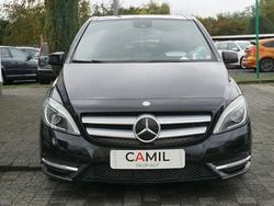 Czarny Używany 2012 Mercedes B200 Minivan | 46 500 zł (Uczciwa cena)