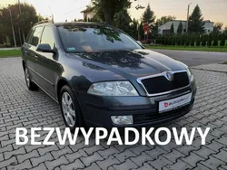 Zielony ciemny (metalik) Używany 2005 Skoda Octavia Kombi | 8500 zł (Dobra cena)